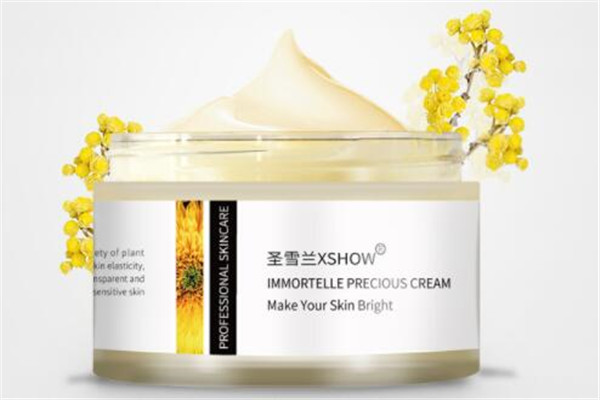适合干皮的高保湿面霜排名 焕活水润新肌肤，你值得拥有