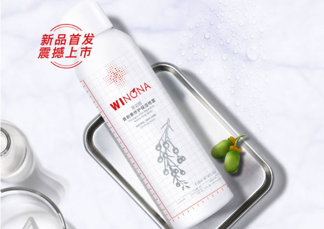 不含酒精的国货护肤品 清爽又滋润，还你弹润好肌肤