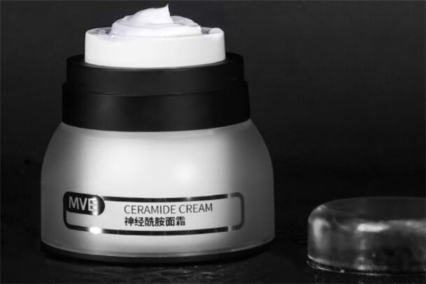 敏感肌肤十大面霜排名 调理好肌肤从选择开始，强推荐入手