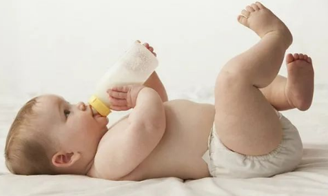 接近母乳的奶粉有哪些？如何给宝宝选择更接近母乳的奶粉？